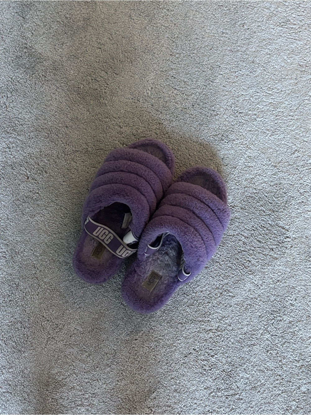UGG fluffy Sandals